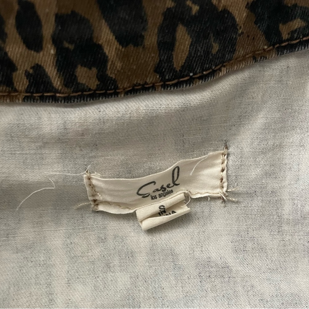 Leopard Print Jacket - Picture 4 of 4